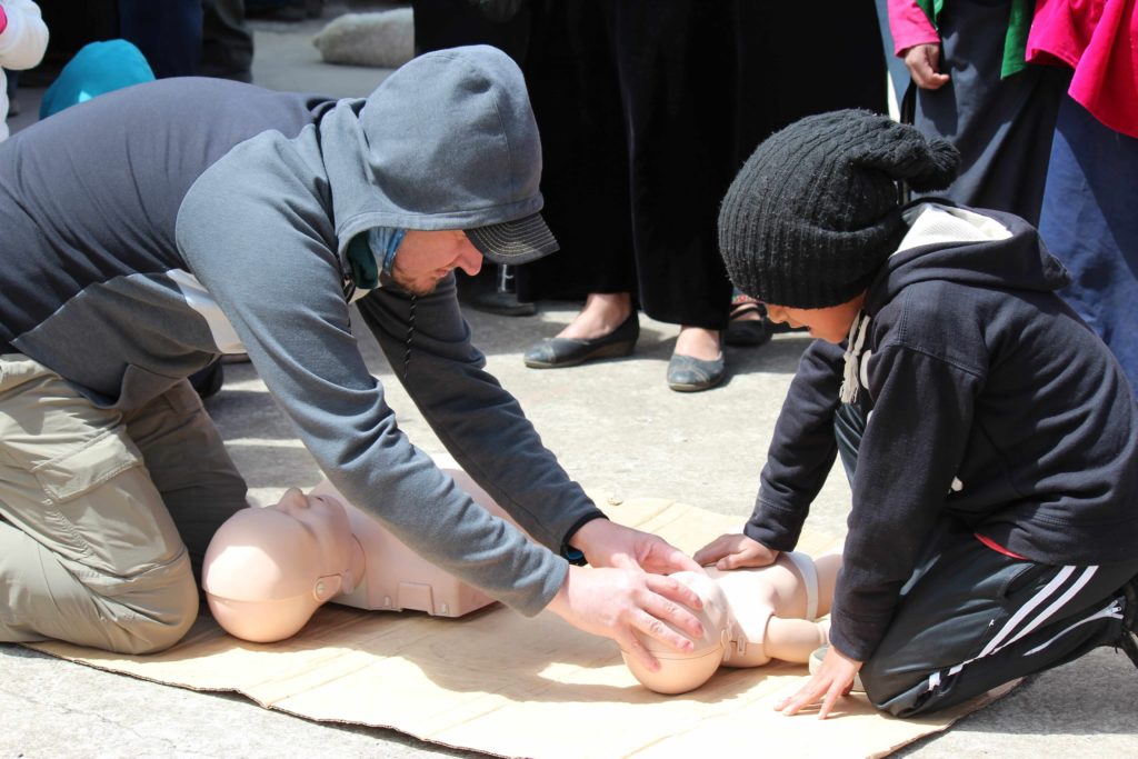 baby CPR training in Ecuador